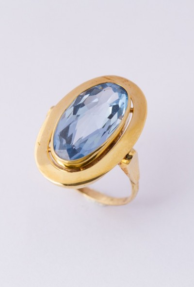 Gouden ring met blauwe spinel