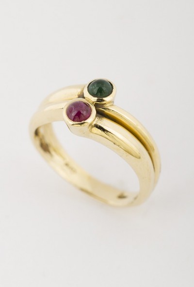 Gouden ring met smaragd en robijn