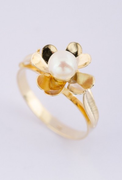 Gouden bloem ring met parel