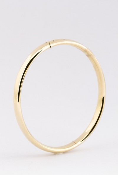 Gouden bangle met scharnier sluiting (grote maat)