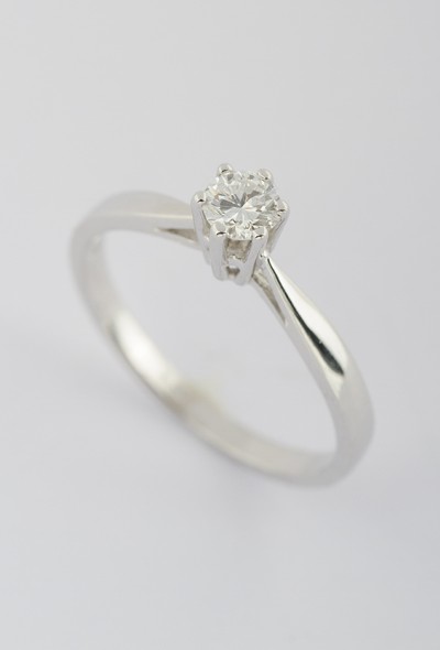 Wit gouden solitair ring met briljant 0.25 ct.