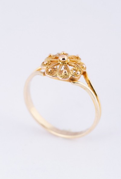 Gouden ring met filigrain