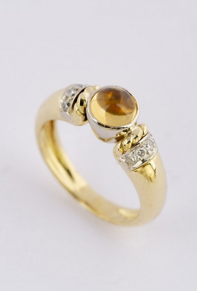 Gouden band ring met citrien en briljanten