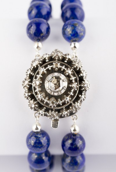 Lapis lazuli armband aan antiek slot