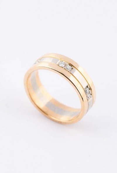 Wit/geel gouden ring met briljanten