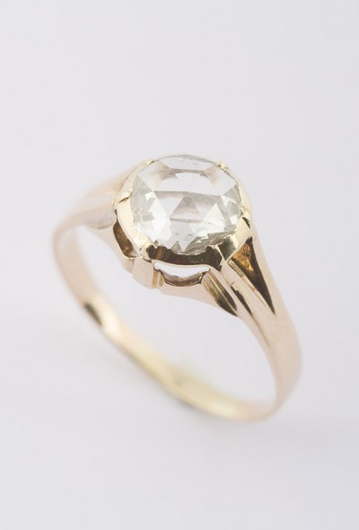 Antieke solitair ring met diamant
