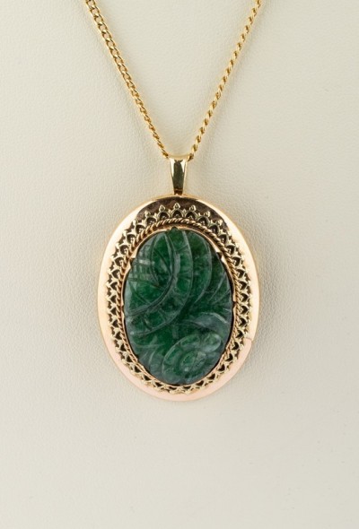 Gouden foto medaillon met jade