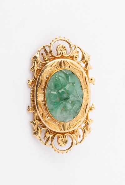 Gouden broche met jade