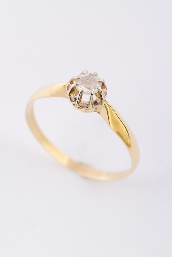 Gouden solitair ring