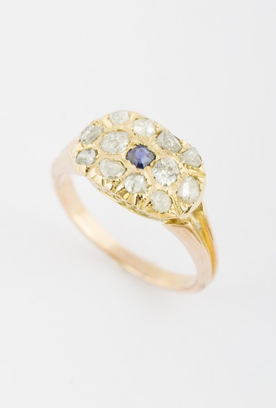 Antieke gouden ring met saffier, briljant en diamant