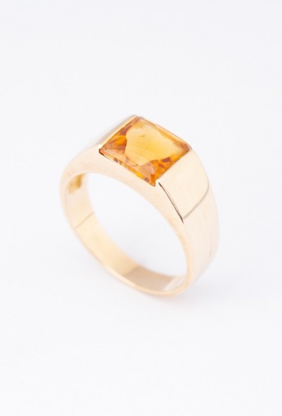 Gouden ring met citrien