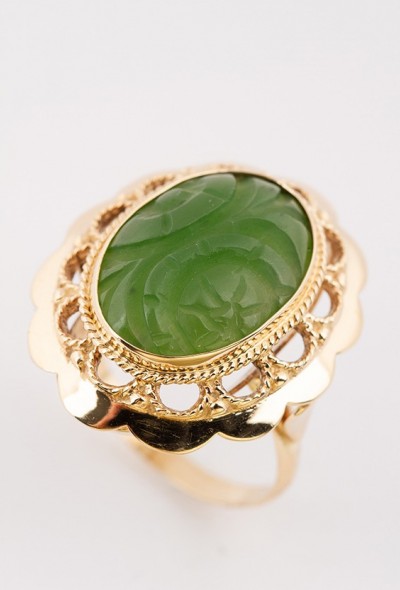 Gouden ring met Jade