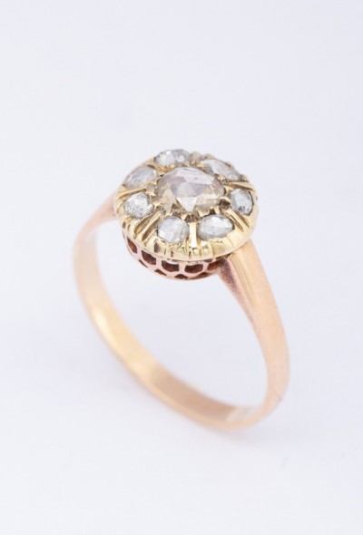 Gouden ring met diamanten