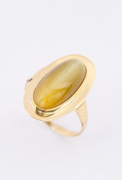 Gouden ring met een Chrysoberyl kattenoog