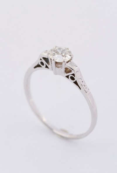 Wit gouden solitair ring met briljant (0.26 ct.)