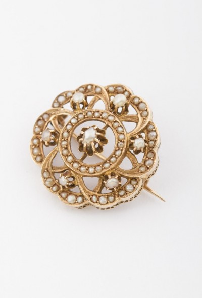 Antieke gouden broche met parels